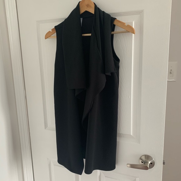 SEVEN SISTERS - BUSINESS CASUAL VEST - Picture 2 of 4